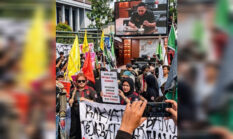 Pemandangan Kontras di Depan Kompleks Pemda Bekasi: Aksi Mahasiswa “#BenahinBekasi” Berujung Ricuh Sementara Plt Bupati Nikmati Makan Siang