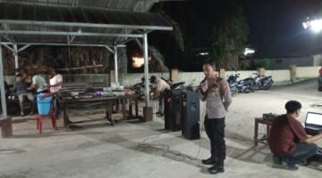 GELAR PERTEMUAN KEKELUARGAAN, KAPOLSEK DENTETELADAS AJAK MASYARAKAT SATU PADU BANGUN DAN JAGA WILAYAH: JALAN KITA, UNTUK KITA DAN GENERASI KITA