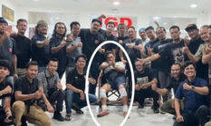 SATU LAGI ANGGOTA JARINGAN PENEMBAK BRIPKA ANUMERTA ARYA SUPENA DITANGKAP, MELAWAN PAKAI SENJATA TAJAM PELAKU DIBERI TINDAKAN TEGAS TERUKUR