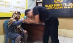 KAPOLSEK DENTE TELADAS BERI SANTUNAN RP2 JUTA UNTUK LANSIA KORBAN PENCURIAN