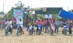 Grasstrack Ojek Elite di Tulang Bawang Sedot Ratusan Warga, dari Aktivitas Buruh Panen Jadi Hiburan Rakyat